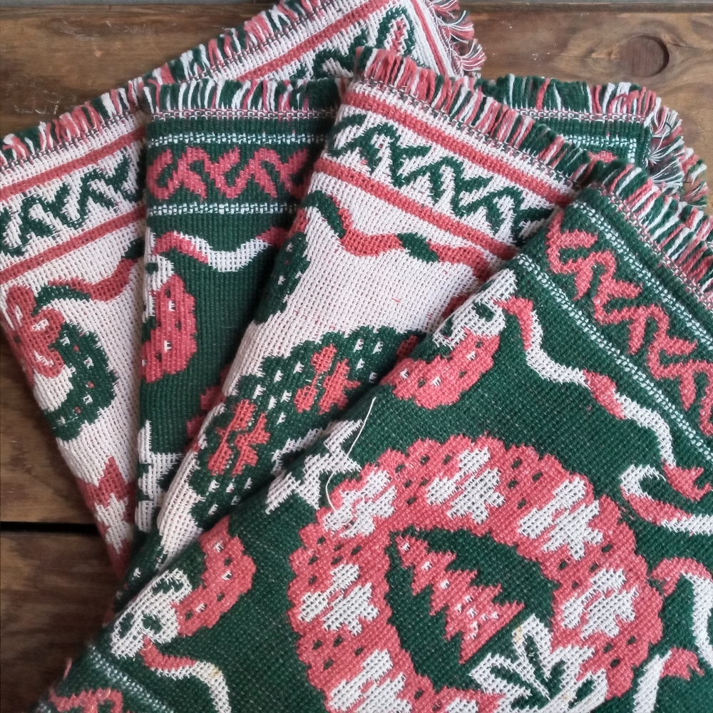 2/$30 - Four (4) Woven Placemats Reversable Christmas